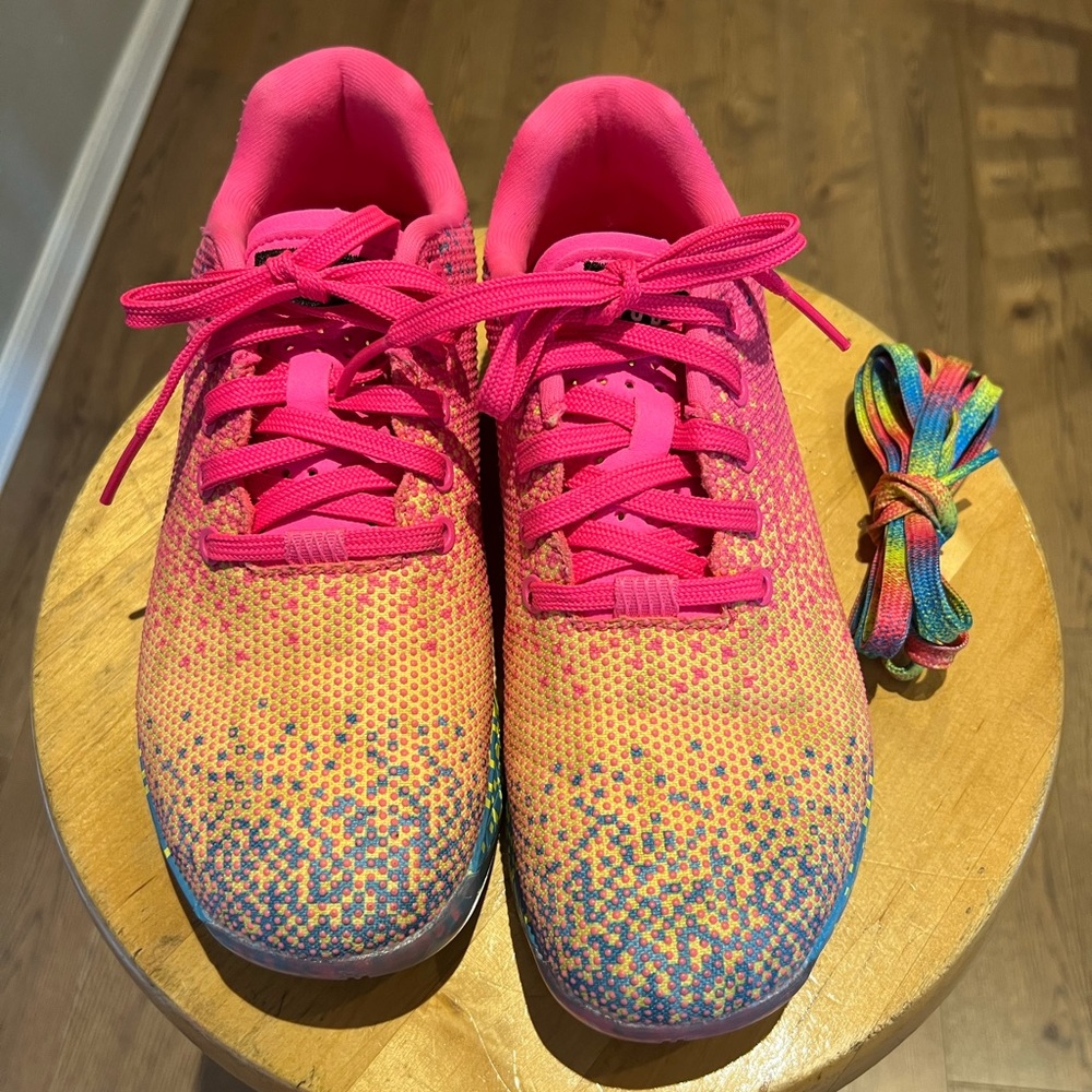 NoBull Neon Pink Glitch Trainer